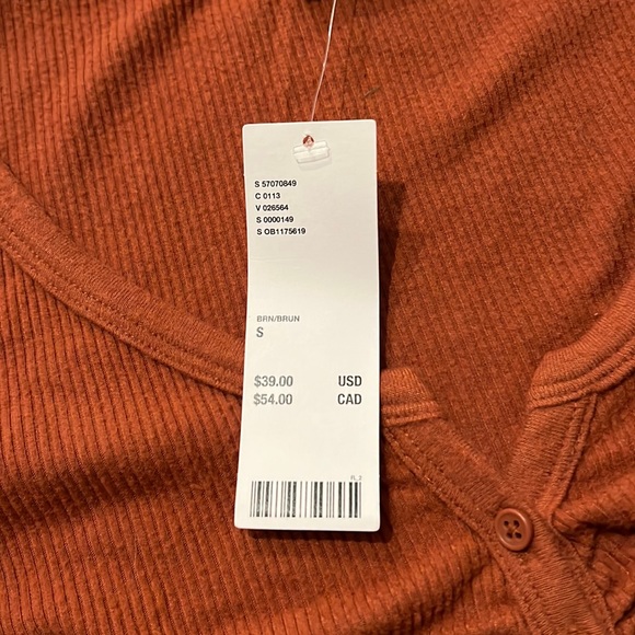 NWT urban outfitters long sleep crop top - Picture 2 of 4